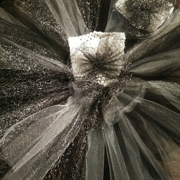 Tutu w/ headband - Picture 1 of 1